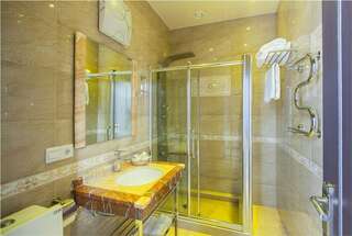 Гостиница Golden House Нижний Новгород Люкс-3